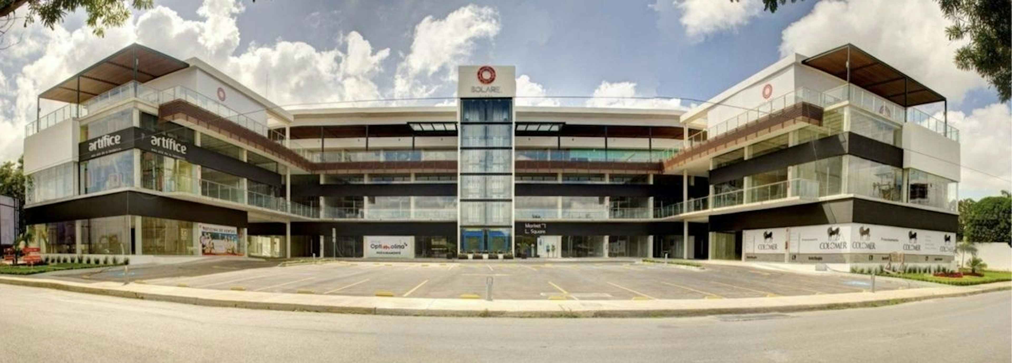 Avenida Cámara De Comercio None