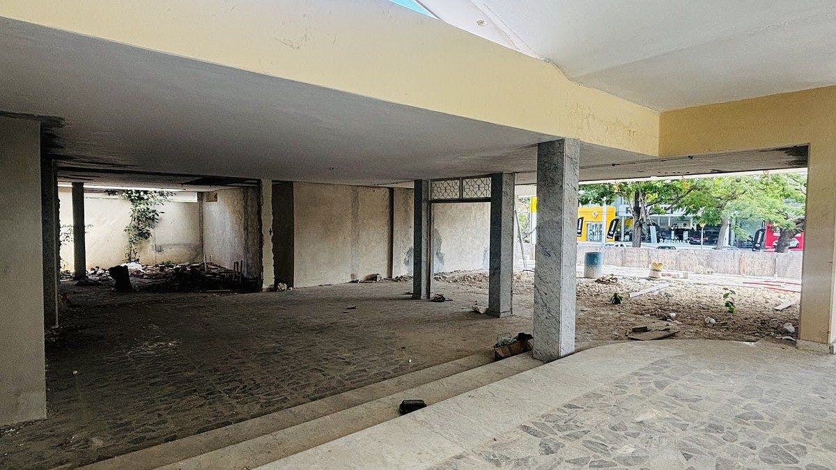 Local Comercial Spot2