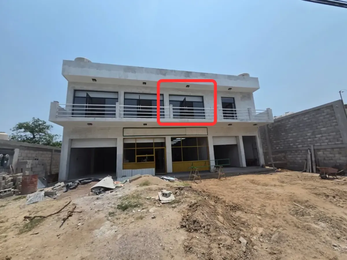 Local Comercial Spot2