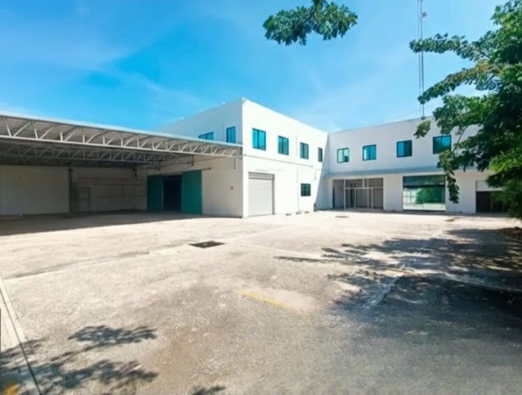 Local Comercial Spot2