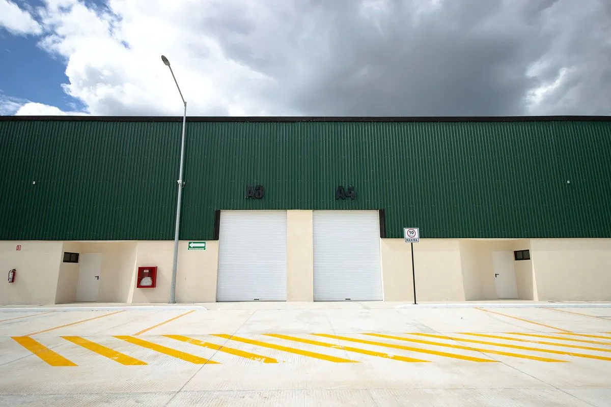 Industrial Spot2