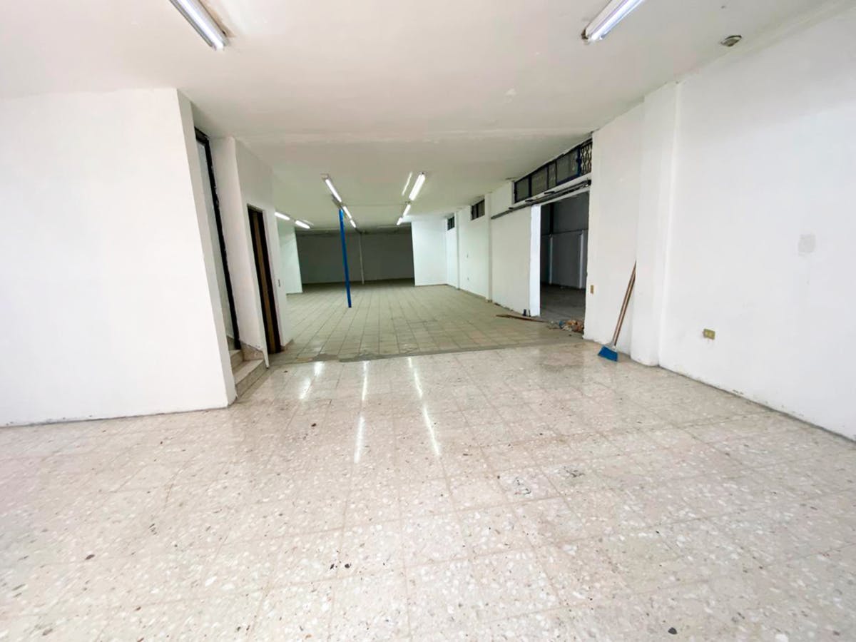 Local Comercial Spot2