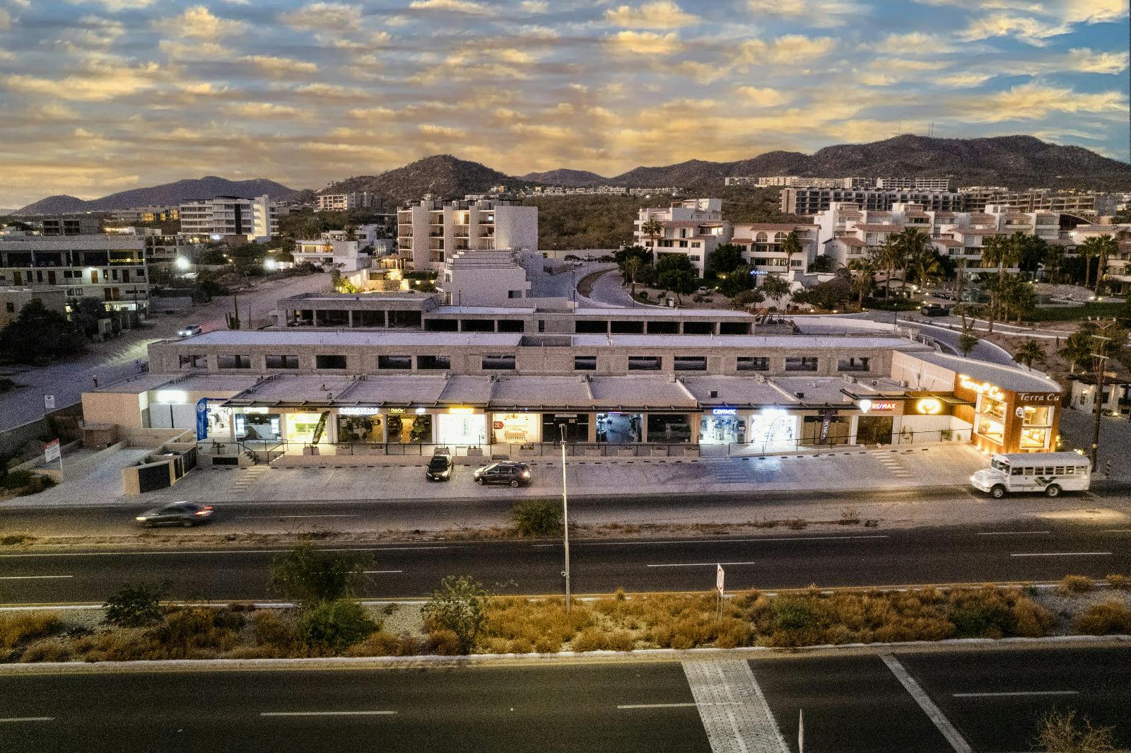 Local Comercial Spot2