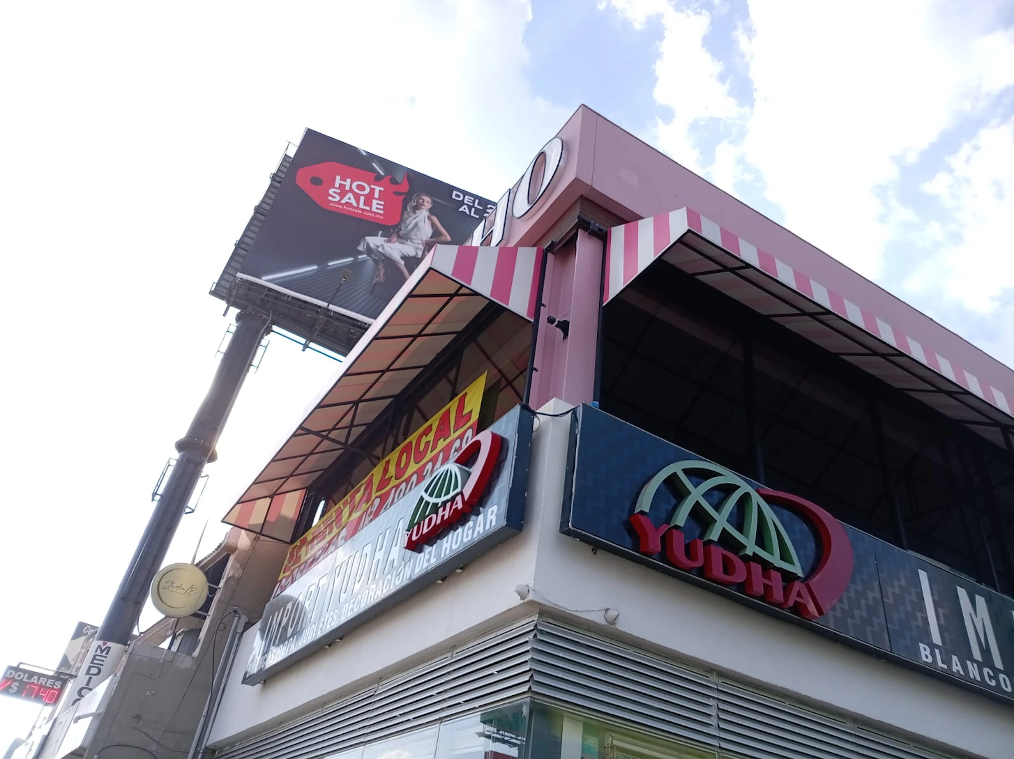 Local Comercial Spot2