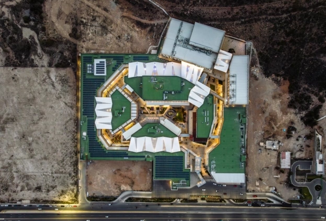 Local Comercial Spot2