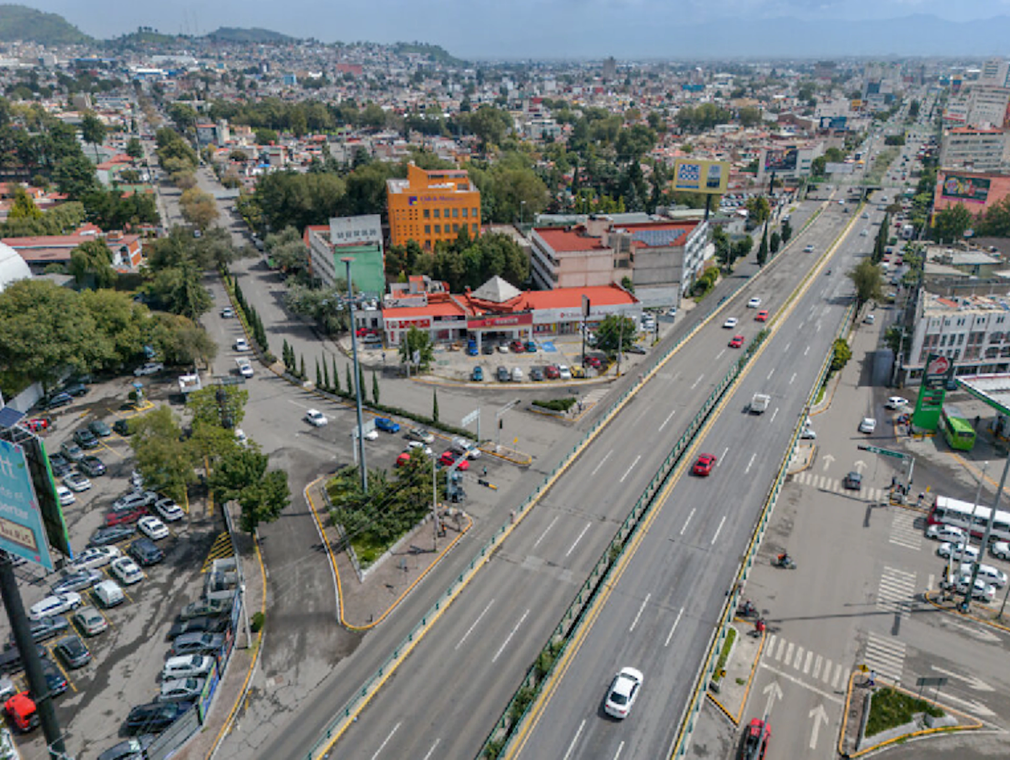 Local Comercial Spot2