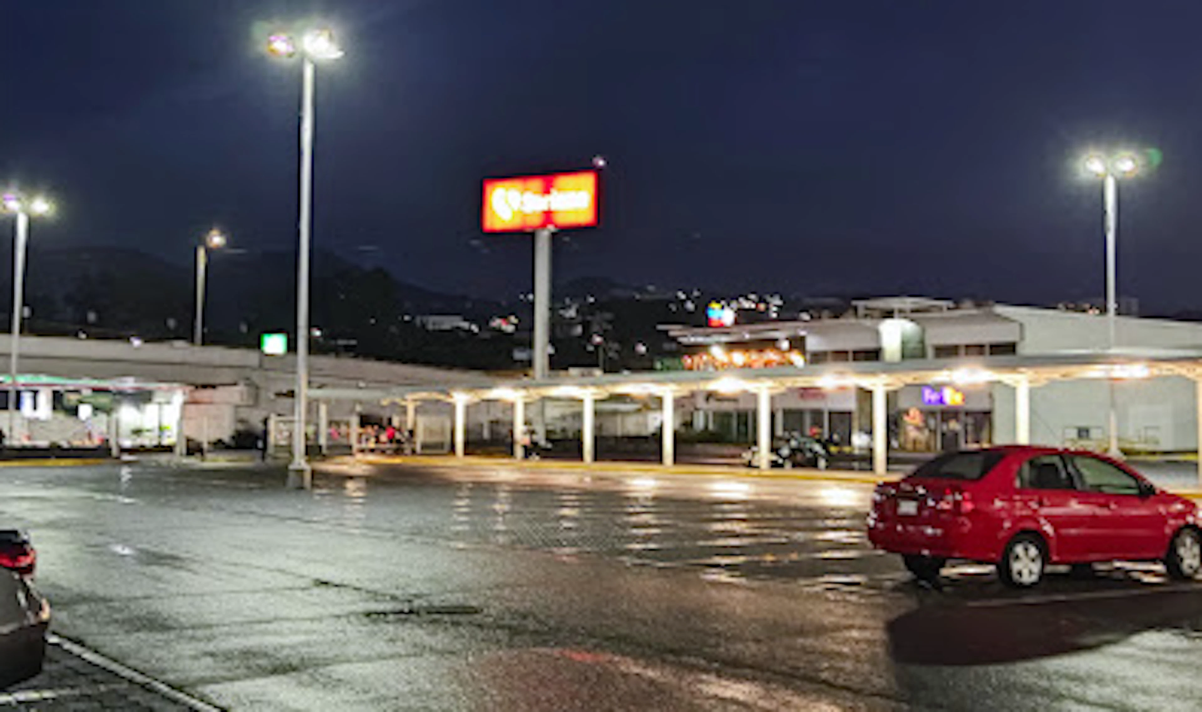 Local Comercial Spot2