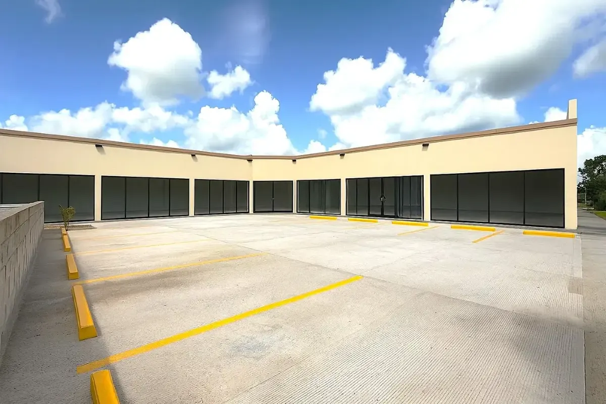 Local Comercial Spot2