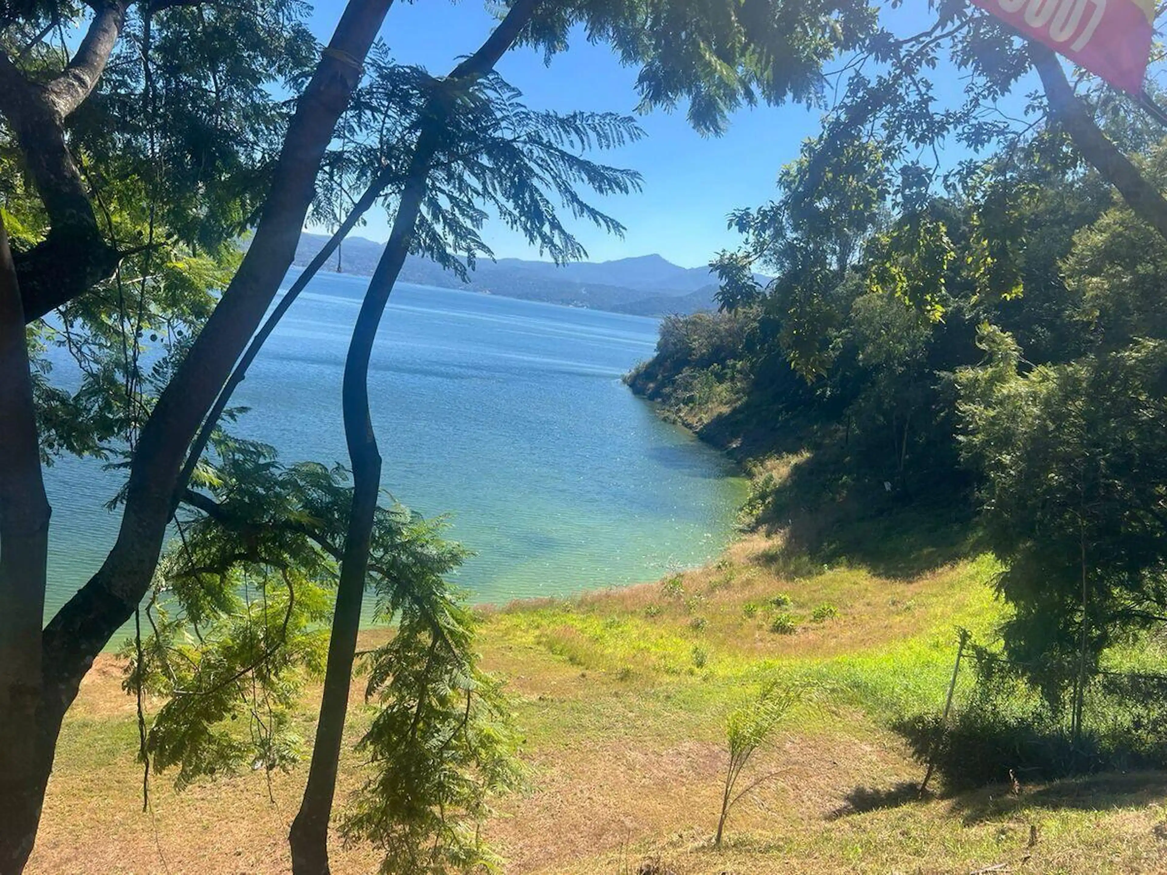 Terreno En Venta Con Acceso Al Lago, Valle De Bravo
