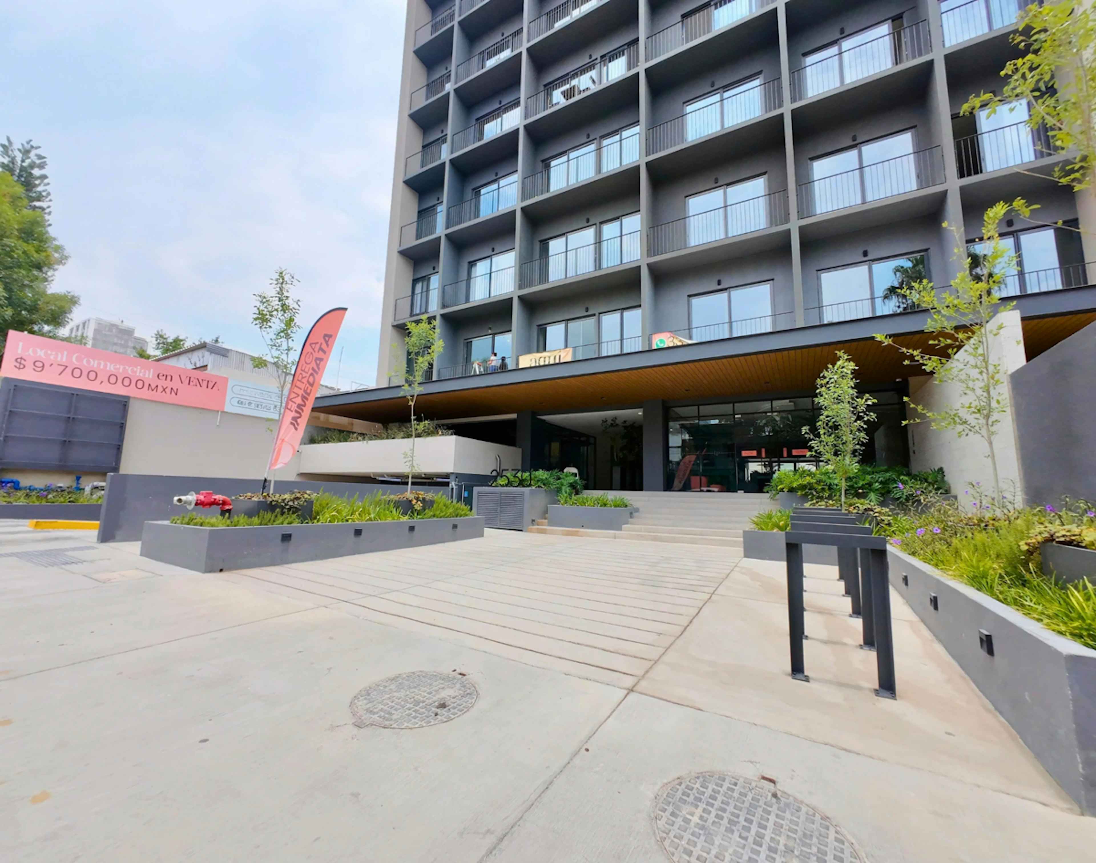 Avenida De La Paz 2530