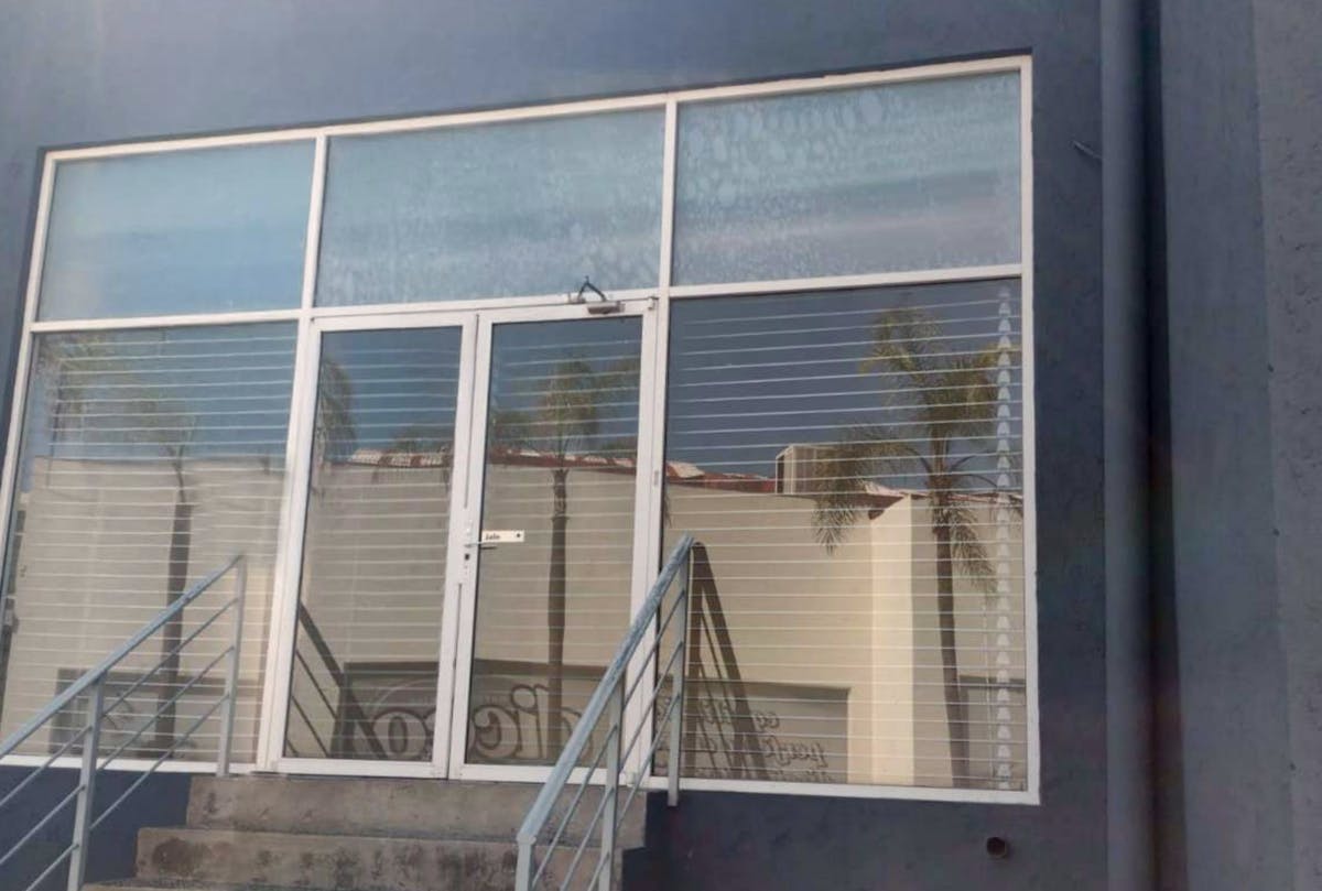 Local Comercial Spot2