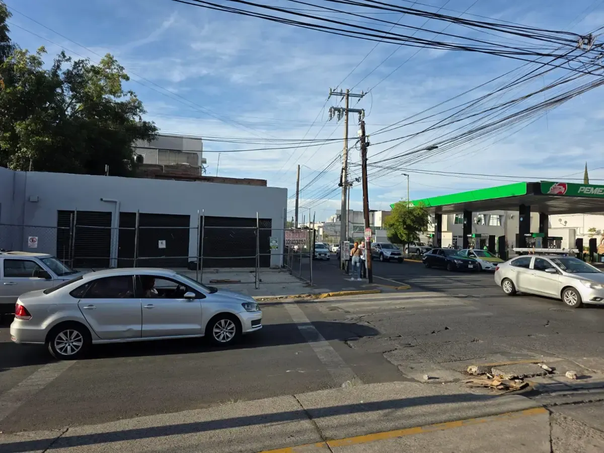 Local Comercial Spot2