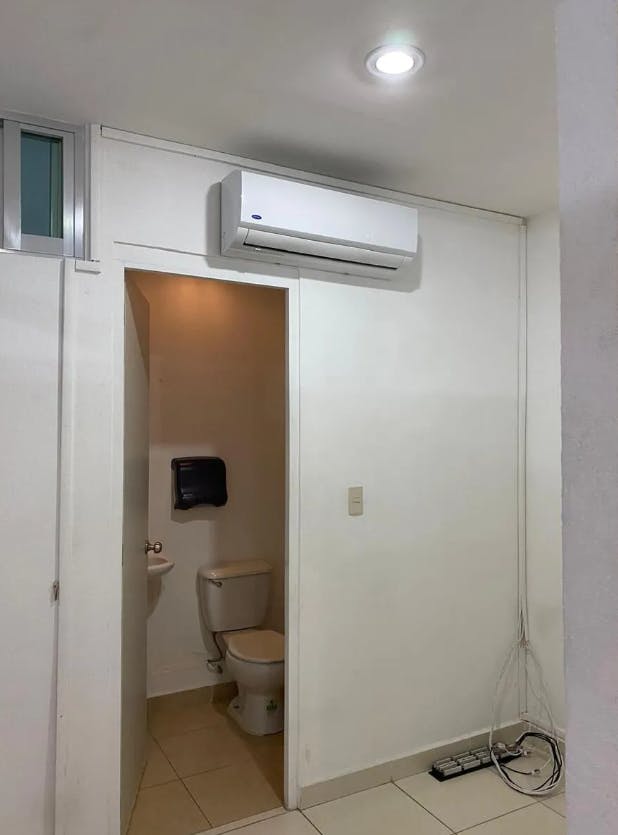 Local Comercial Spot2