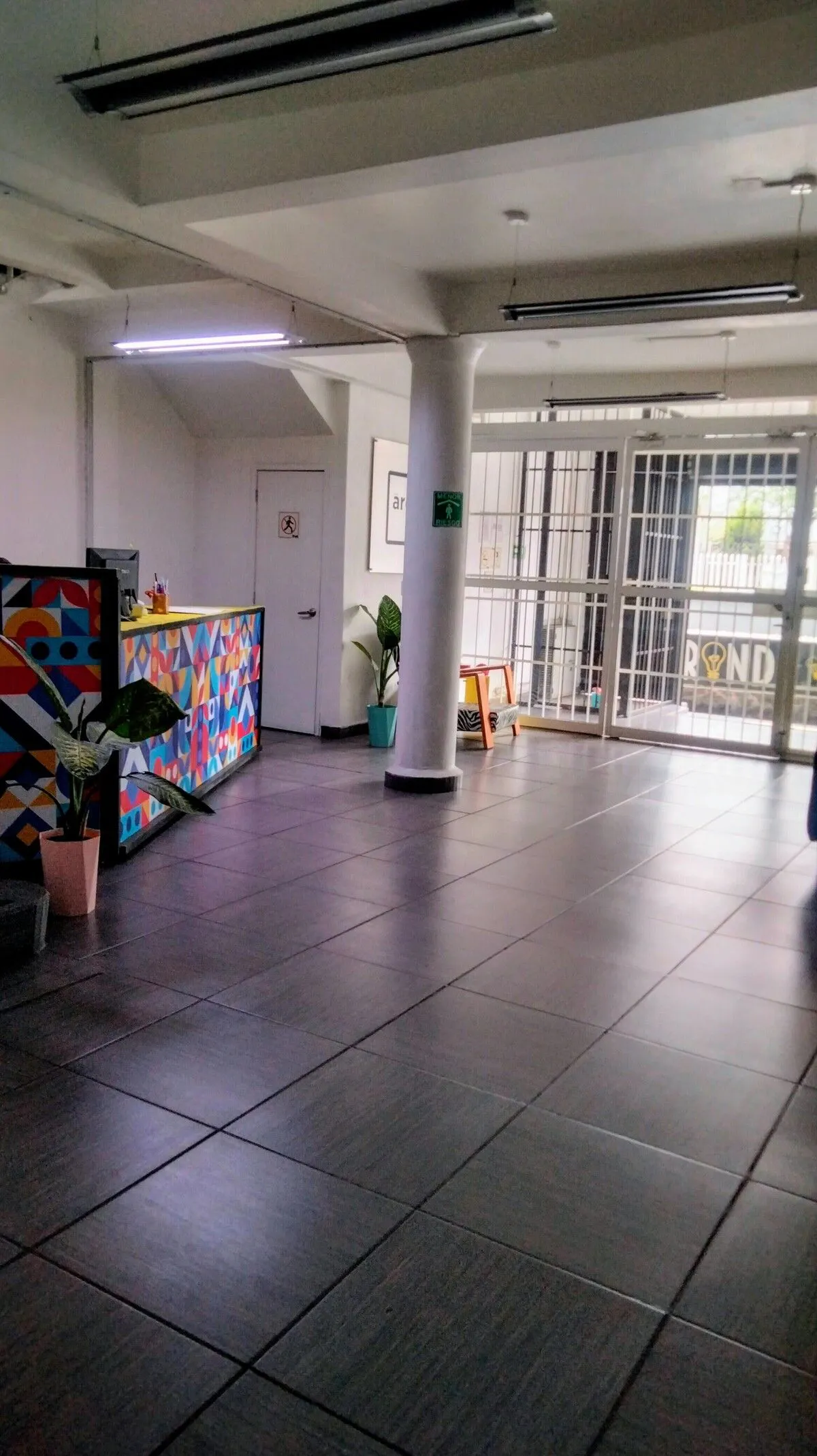 Local Comercial Spot2