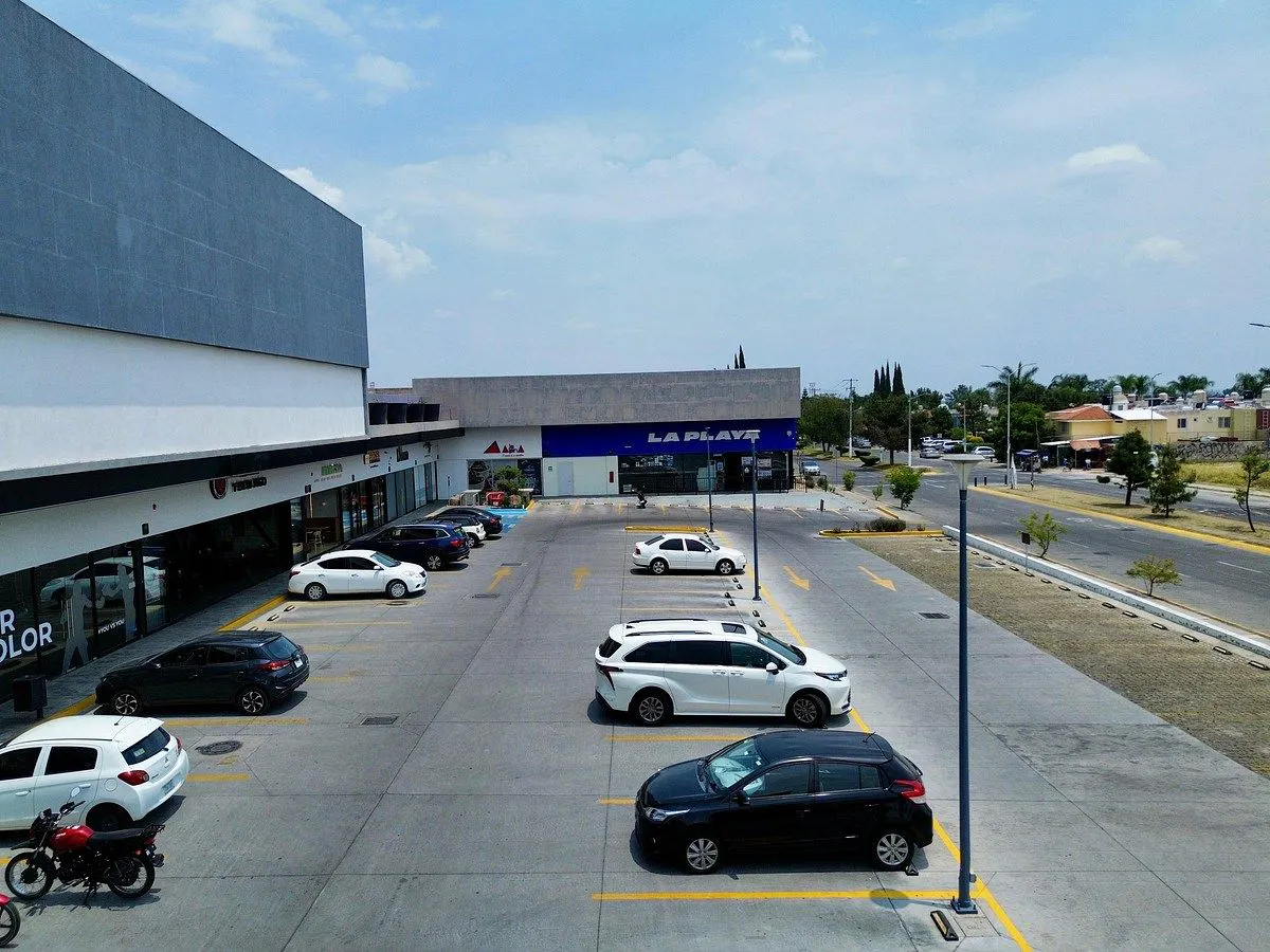 Local Comercial Spot2