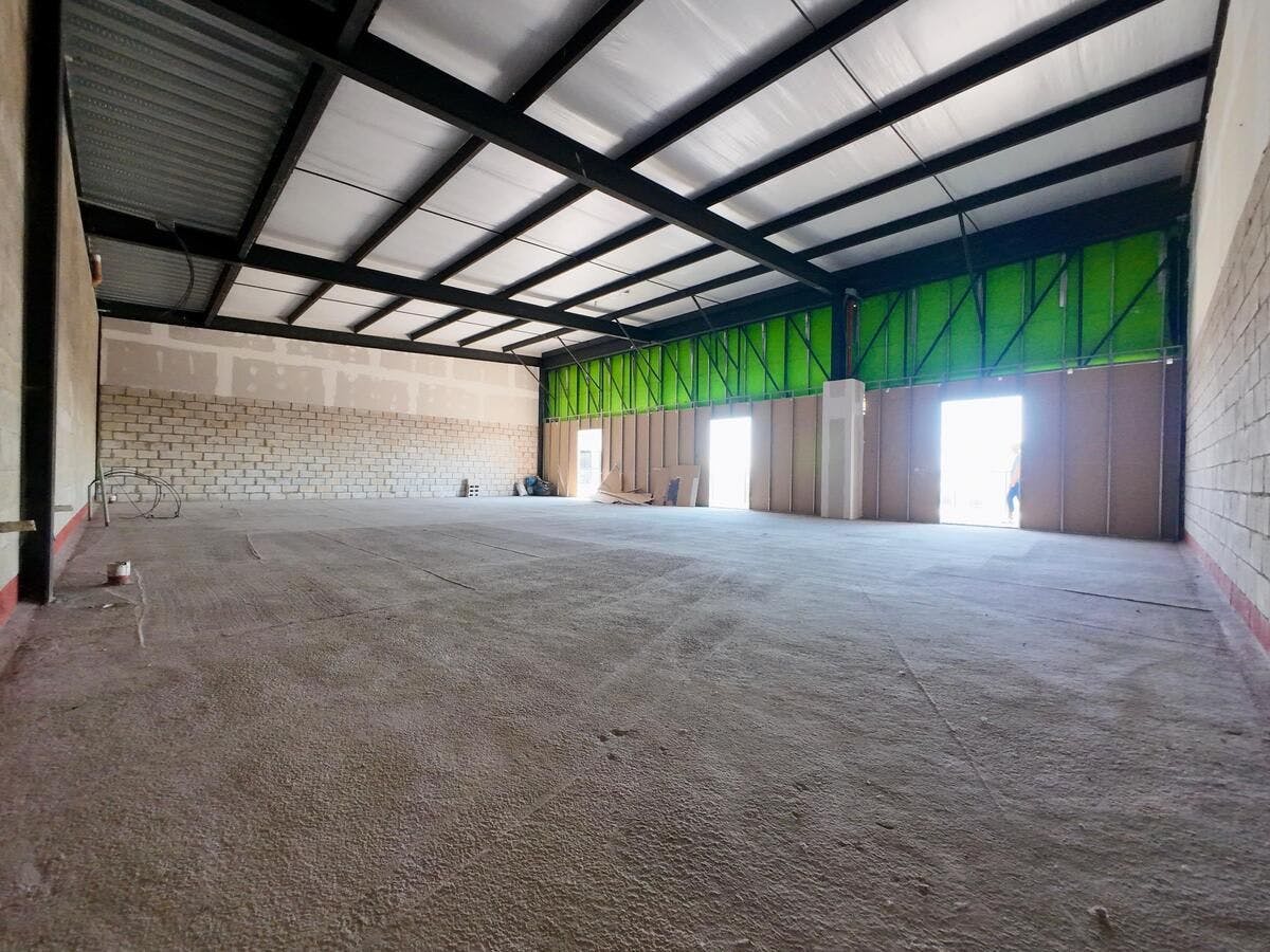 Local Comercial Spot2