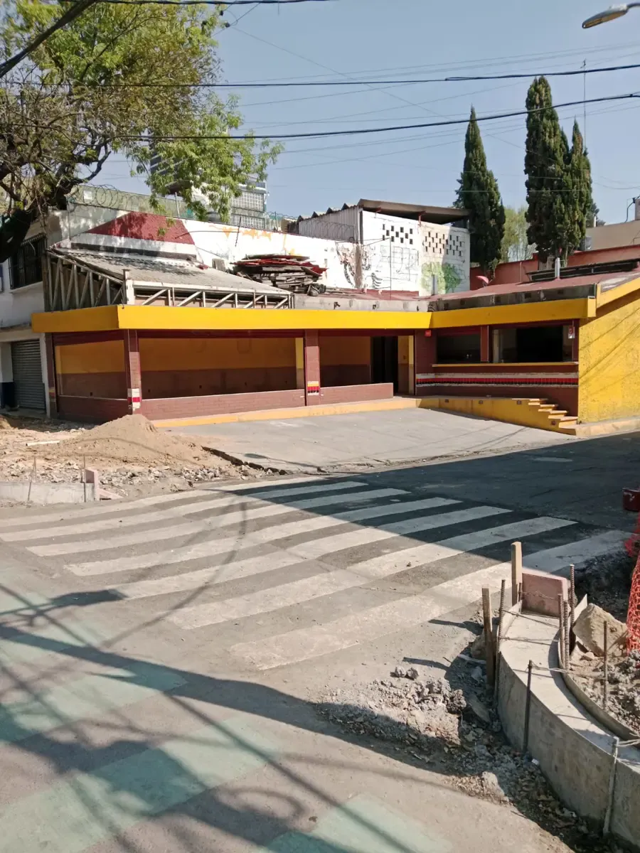 Local Comercial Spot2