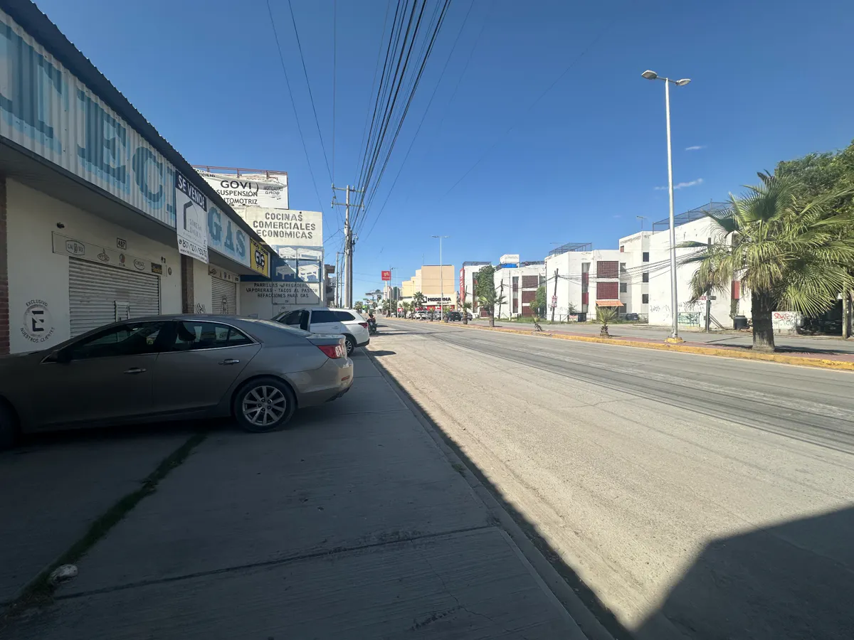 Local Comercial Spot2