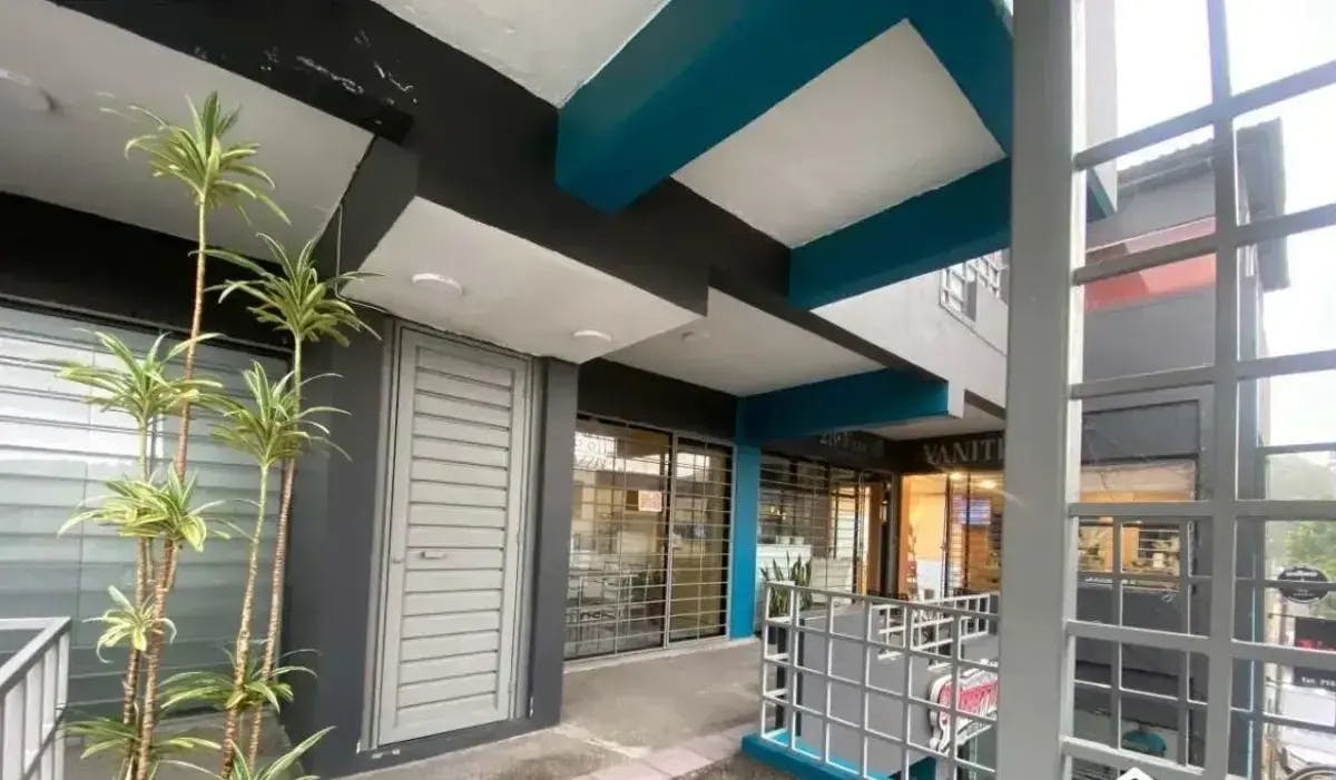 Local Comercial Spot2