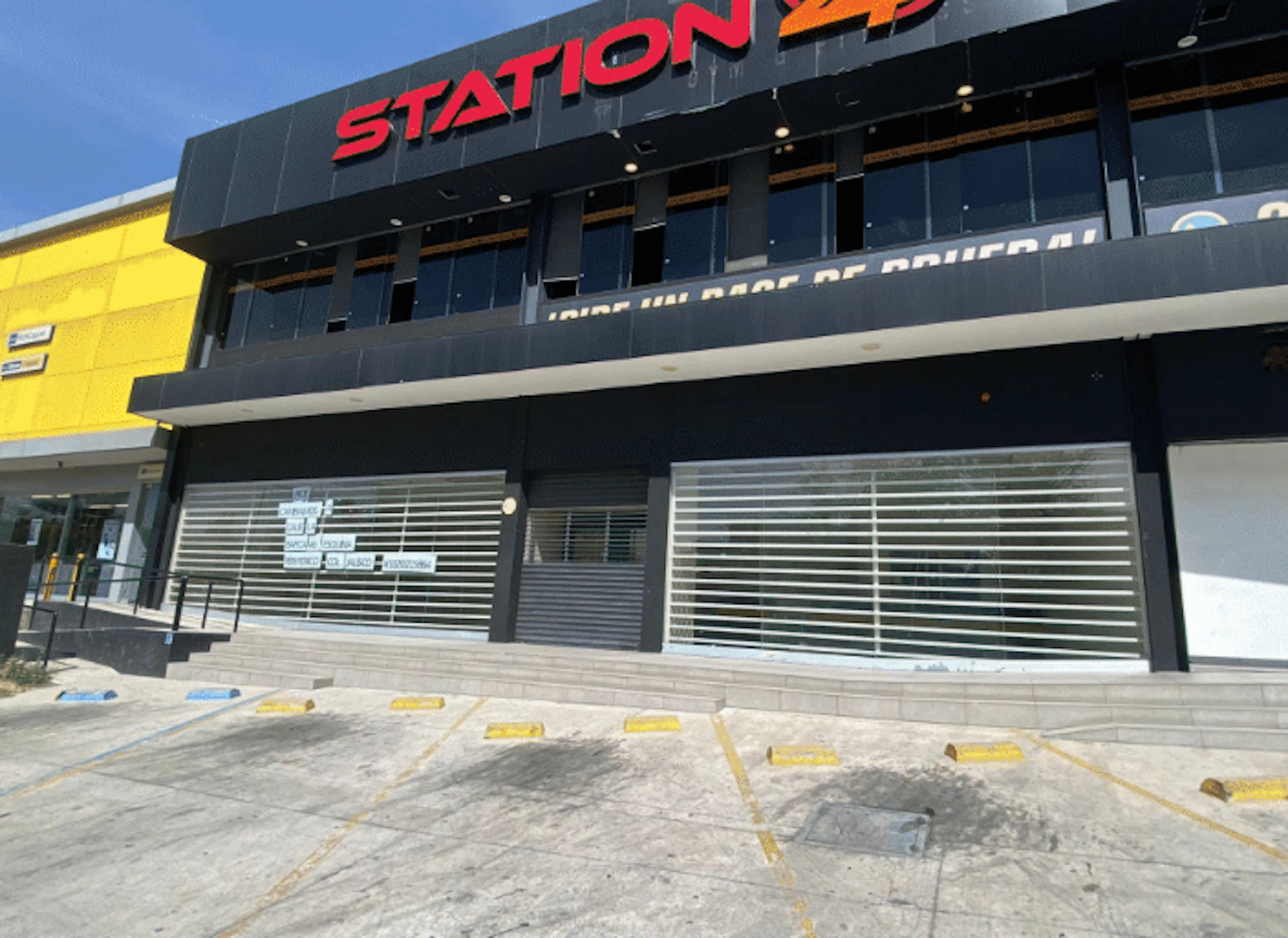 Local Comercial Spot2