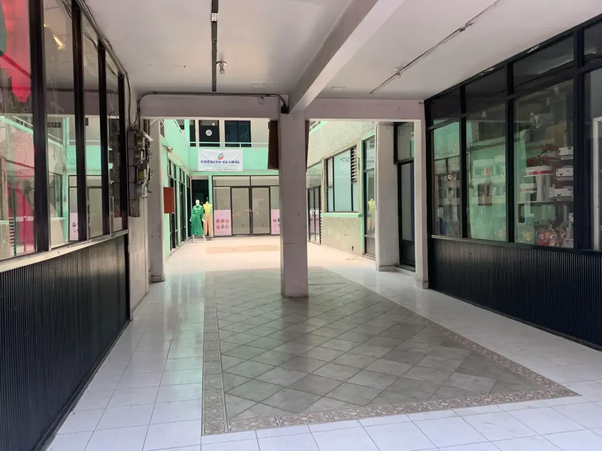 Local Comercial Spot2