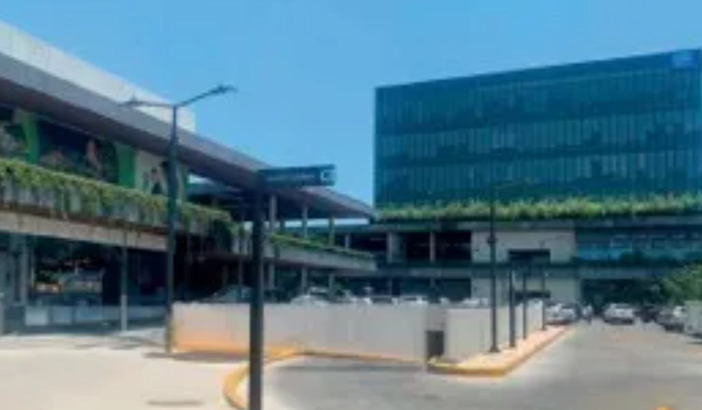 Local Comercial Spot2