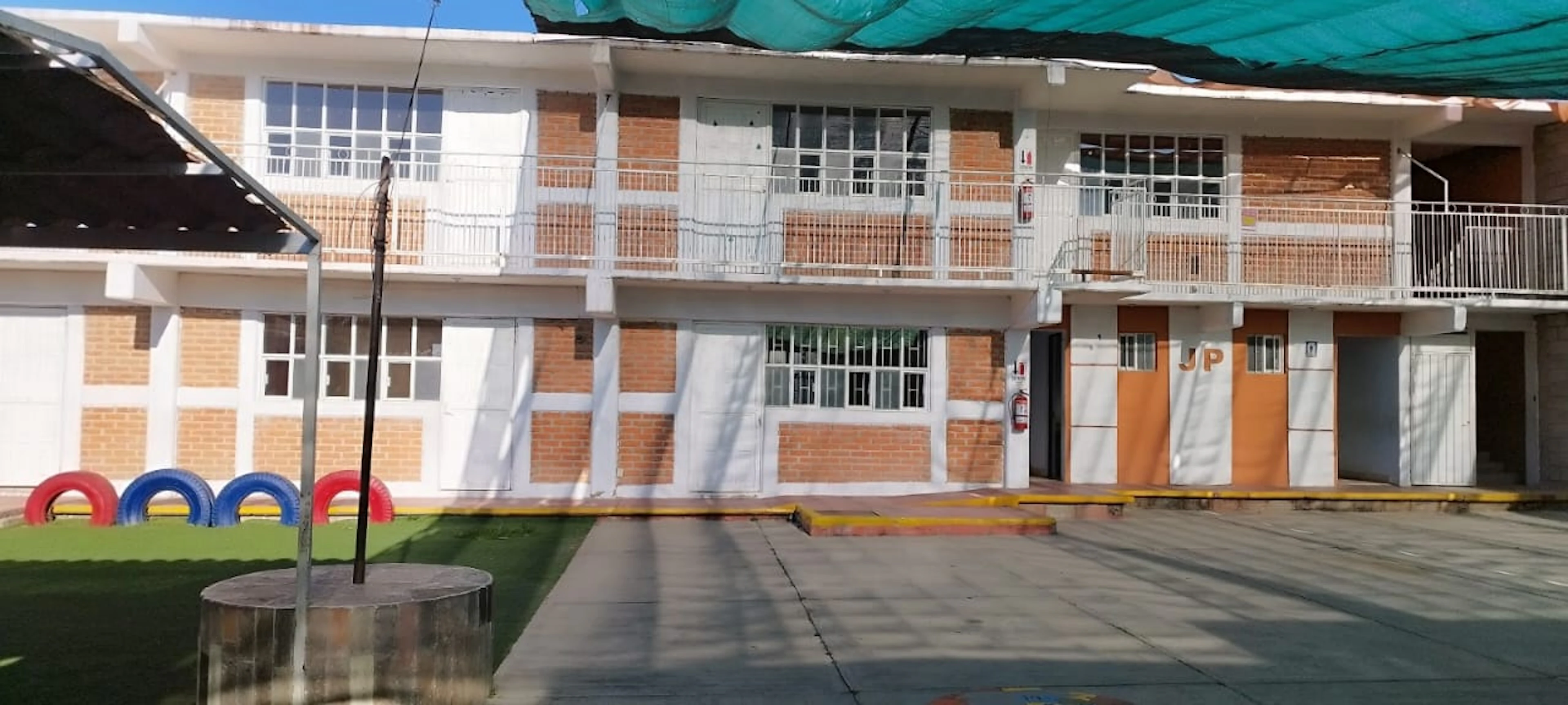 Local Comercial Spot2