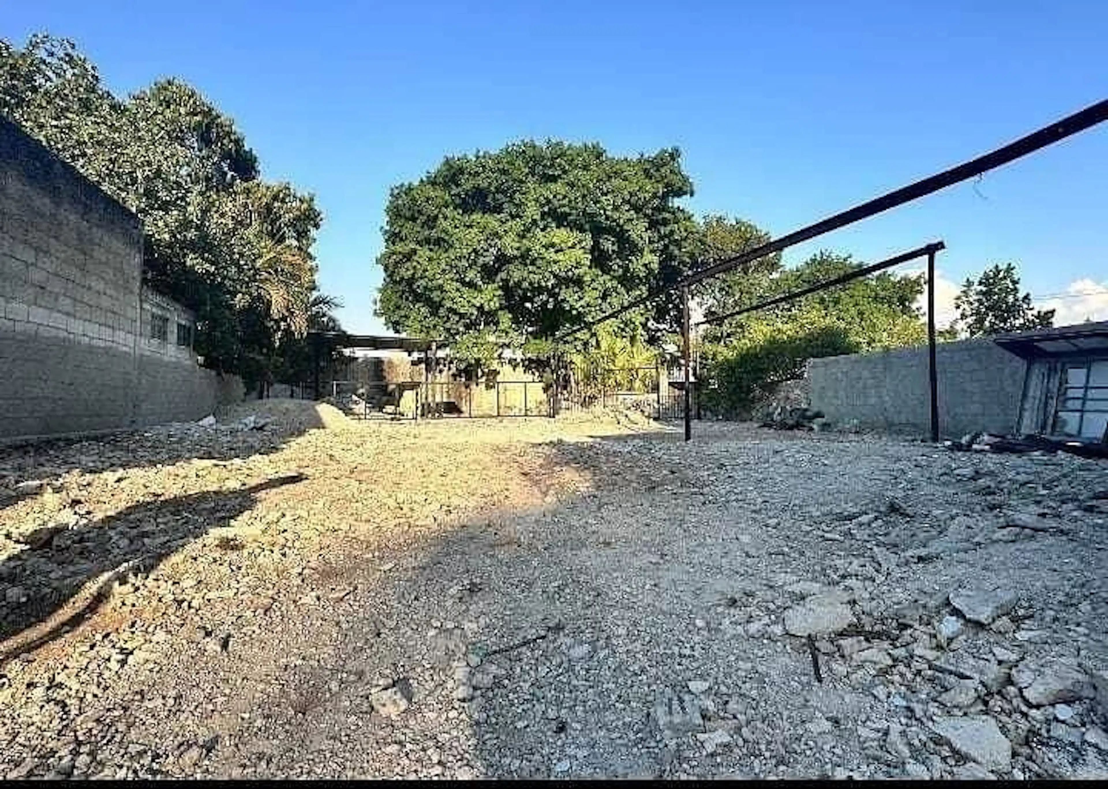 Terreno De 751.97 M2 En Venta O Renta En El Barrio De San Sebastián