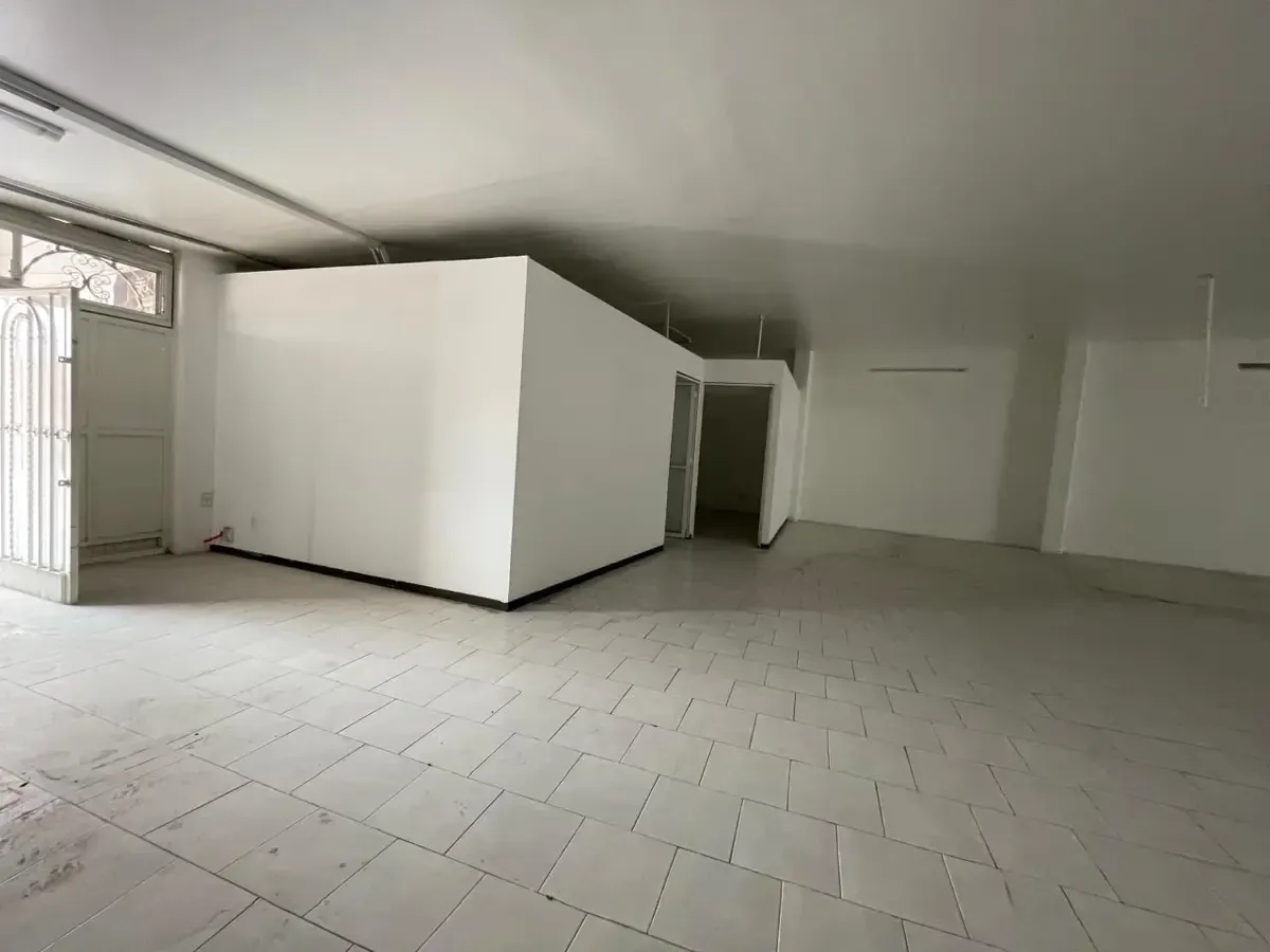 Local Comercial Spot2