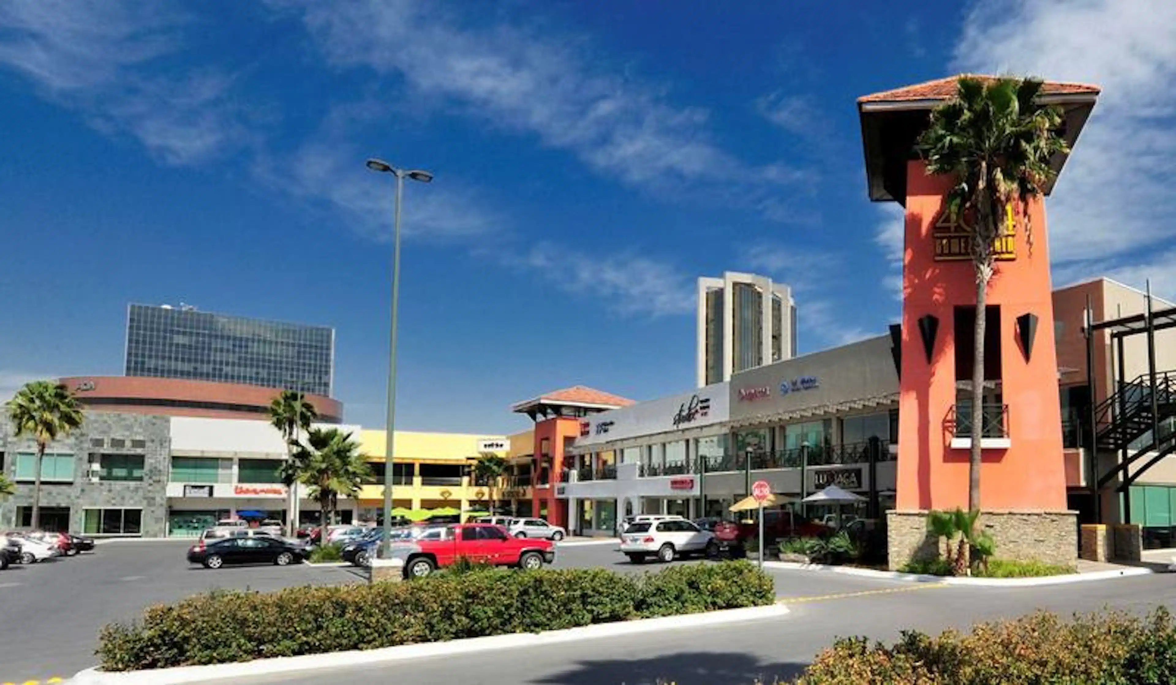 Local Comercial En Renta Gomez Morin S/n