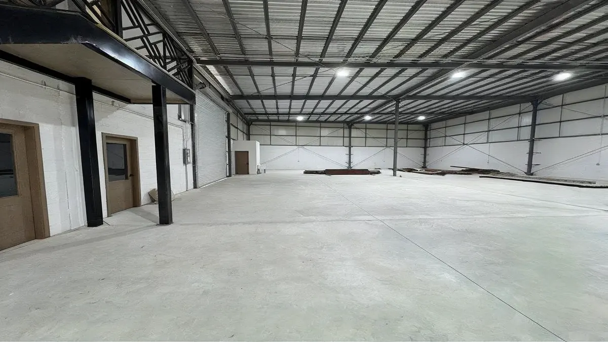 Industrial Spot2