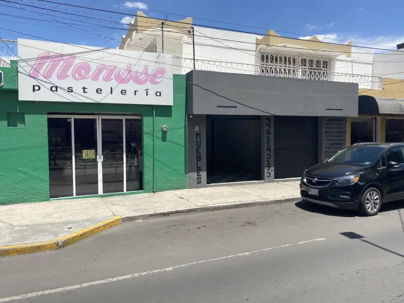 Local Comercial Spot2