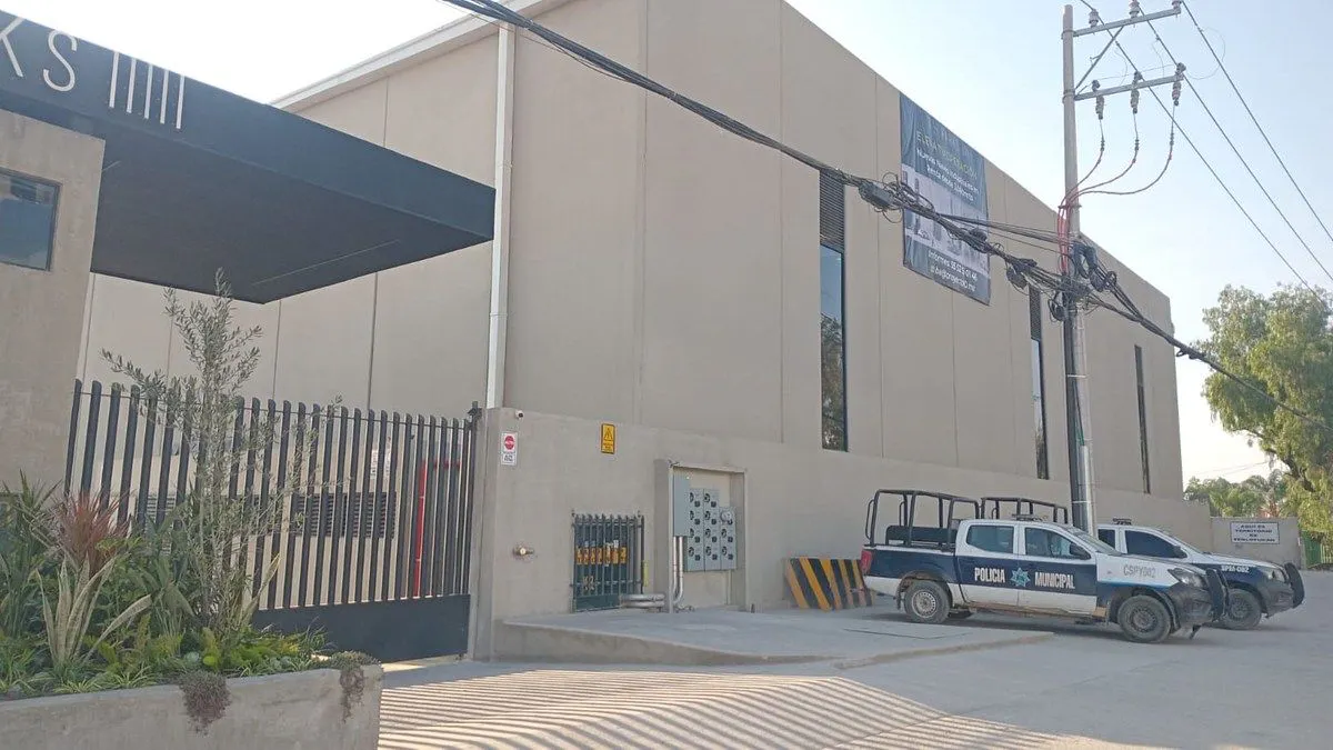 Industrial Spot2