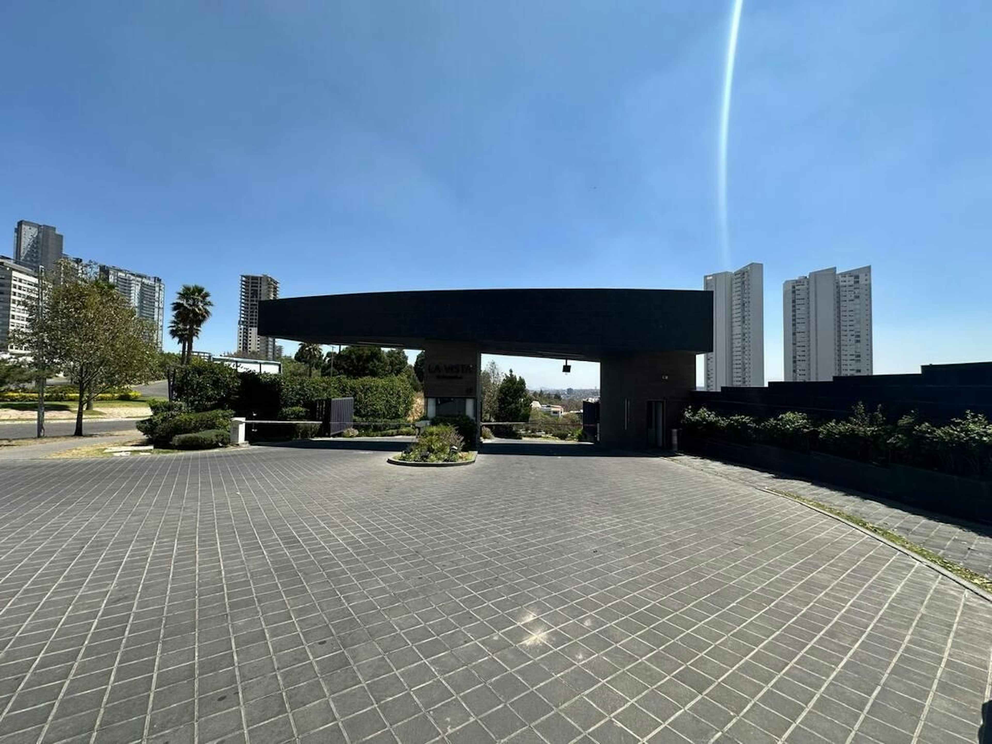 Boulevard Bosque Real