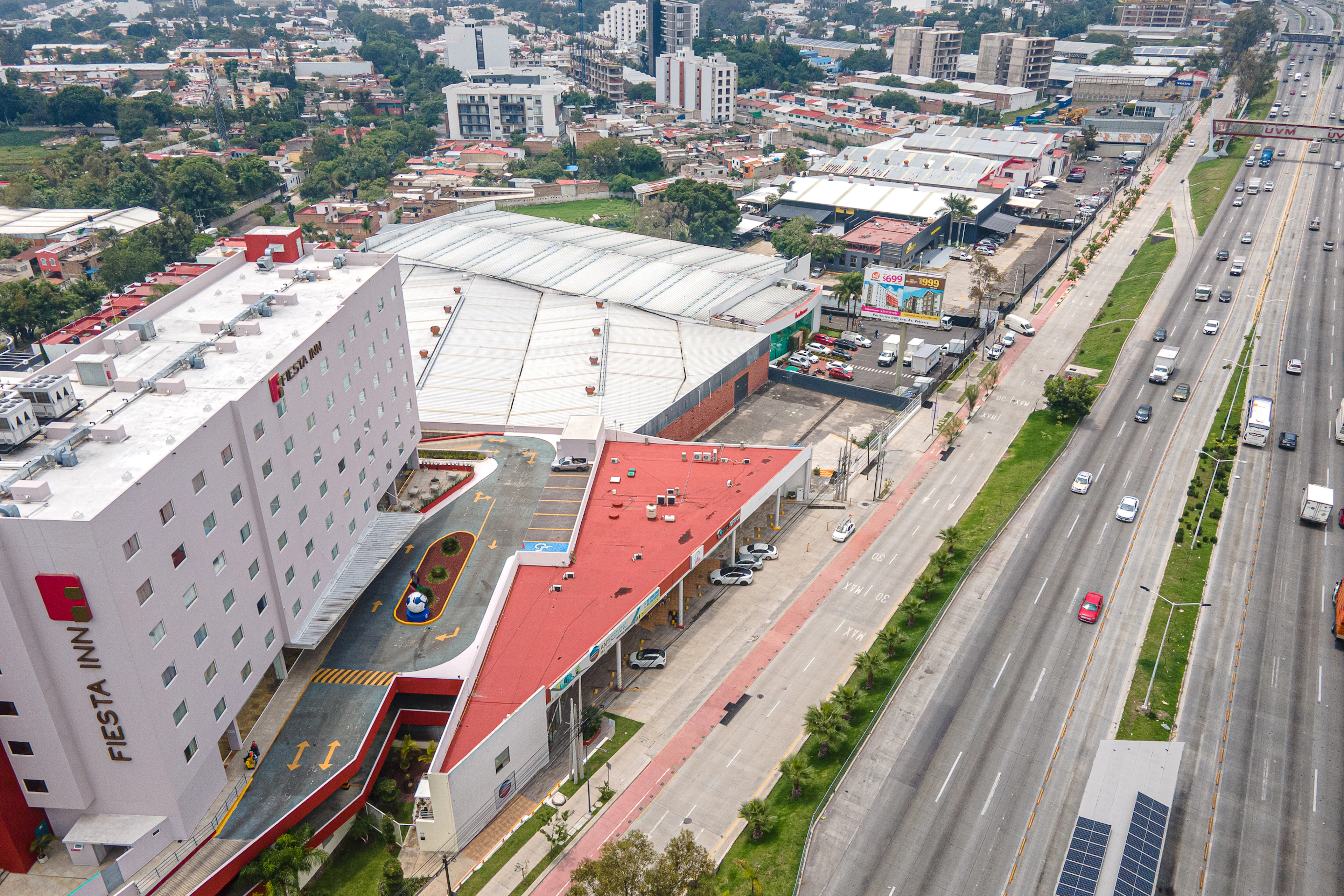 Local Comercial Spot2