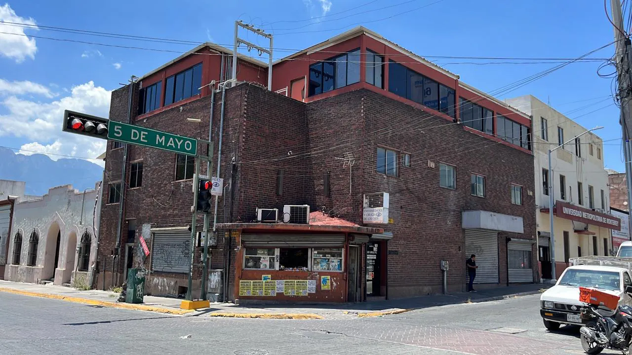 Local Comercial Spot2