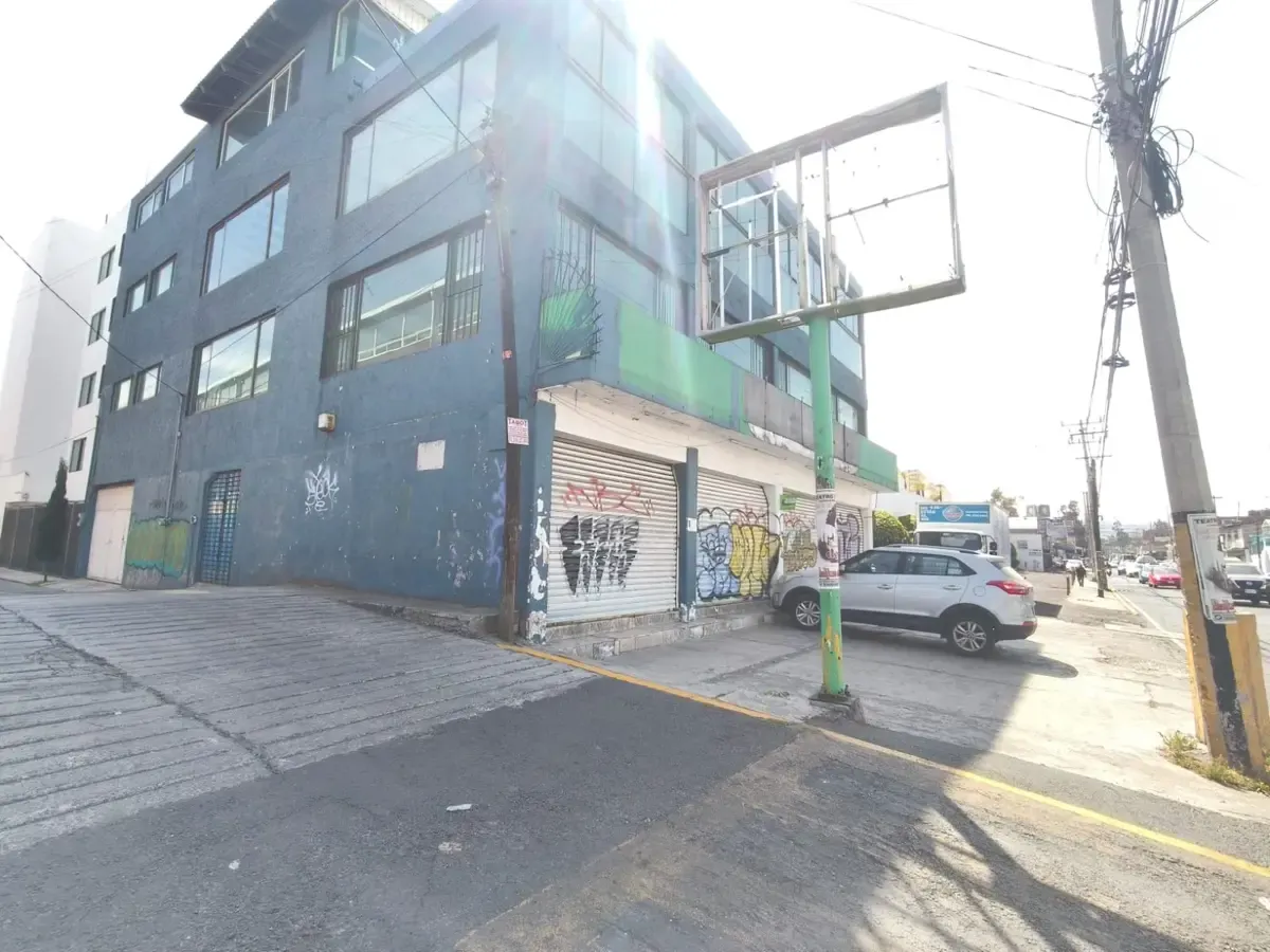 Local Comercial Spot2