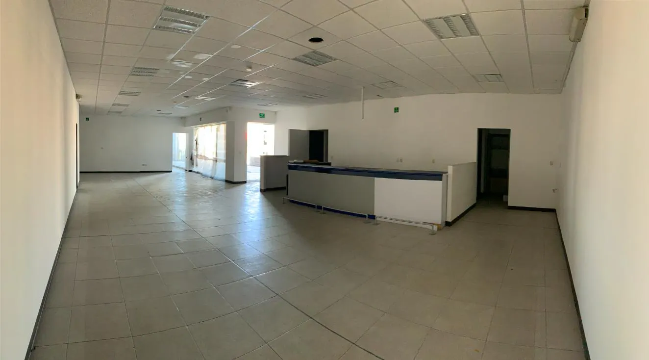 Local Comercial Spot2