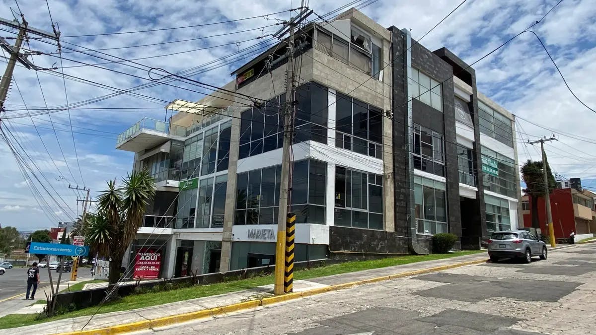 Local Comercial Spot2