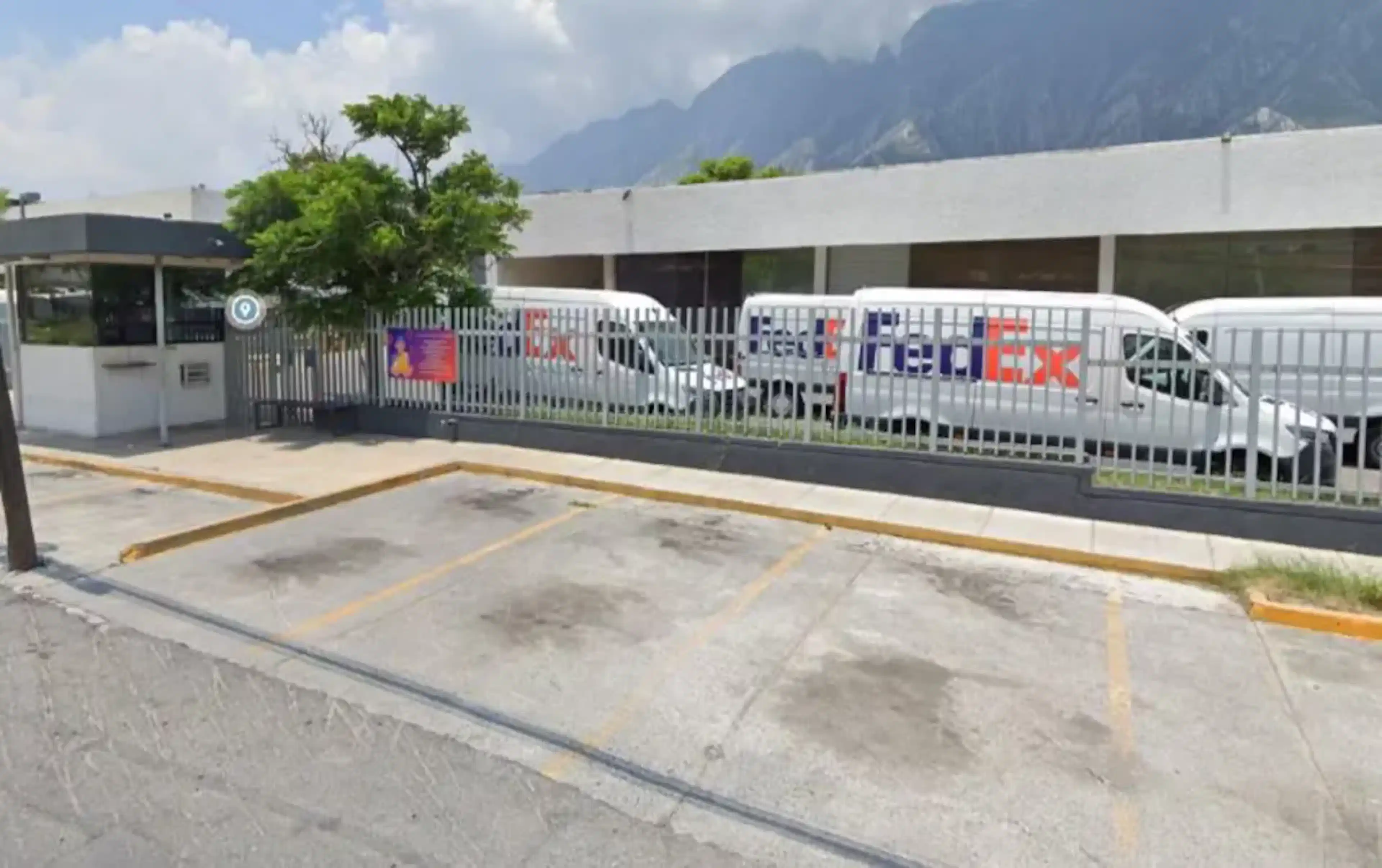 Blvd. Gustavo Diaz Ordaz Km 3.33 3.33