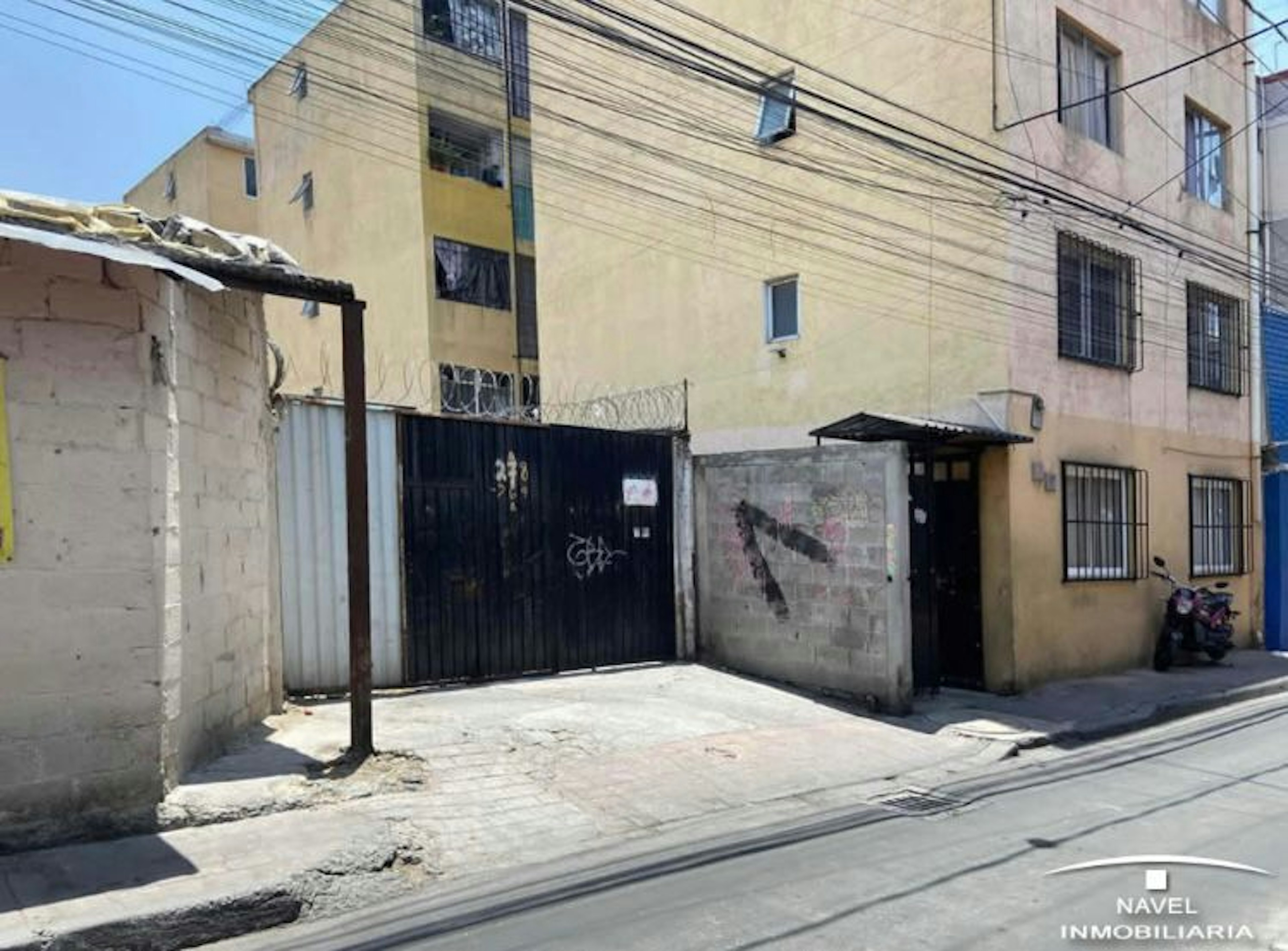 Spot image 0