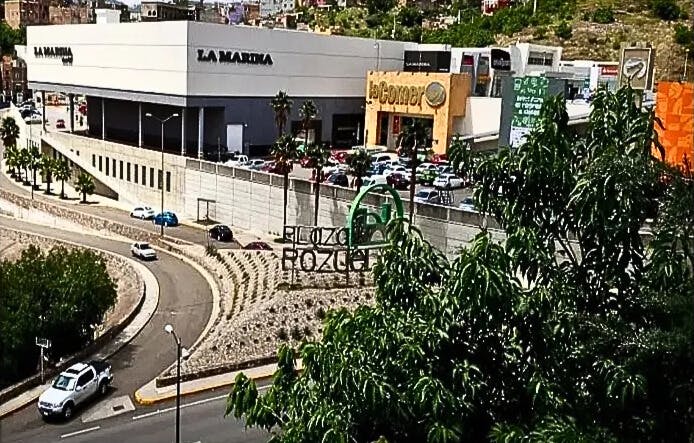 Local Comercial Spot2