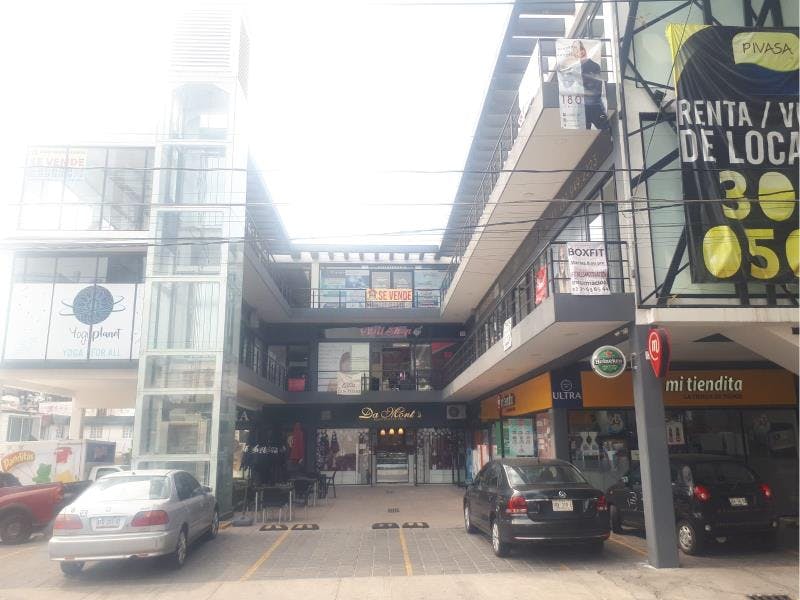 Local Comercial Spot2