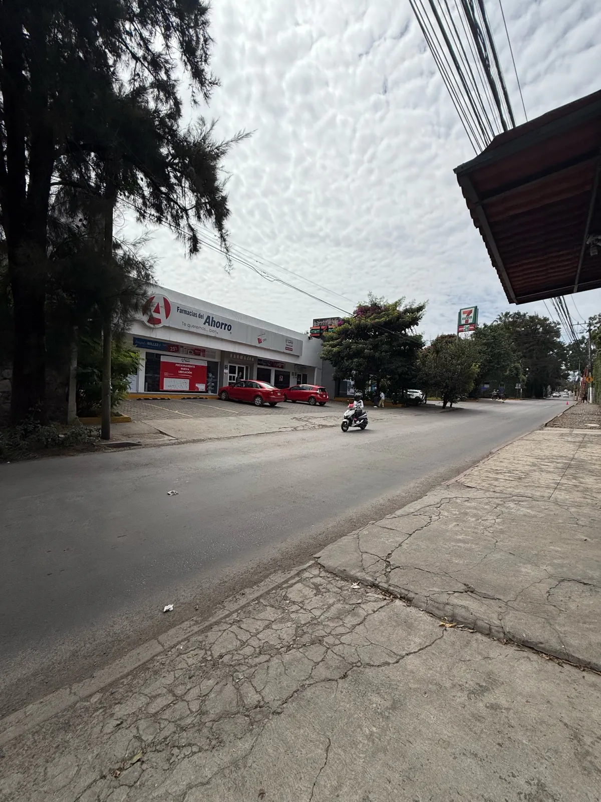Local Comercial Spot2