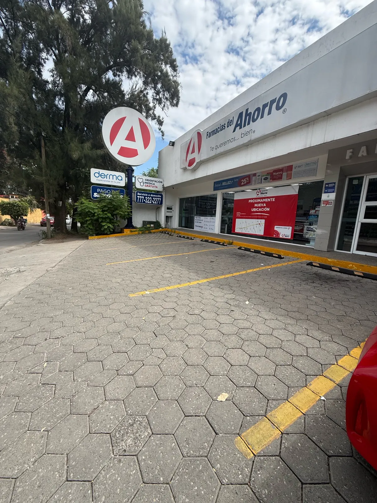Local Comercial Spot2