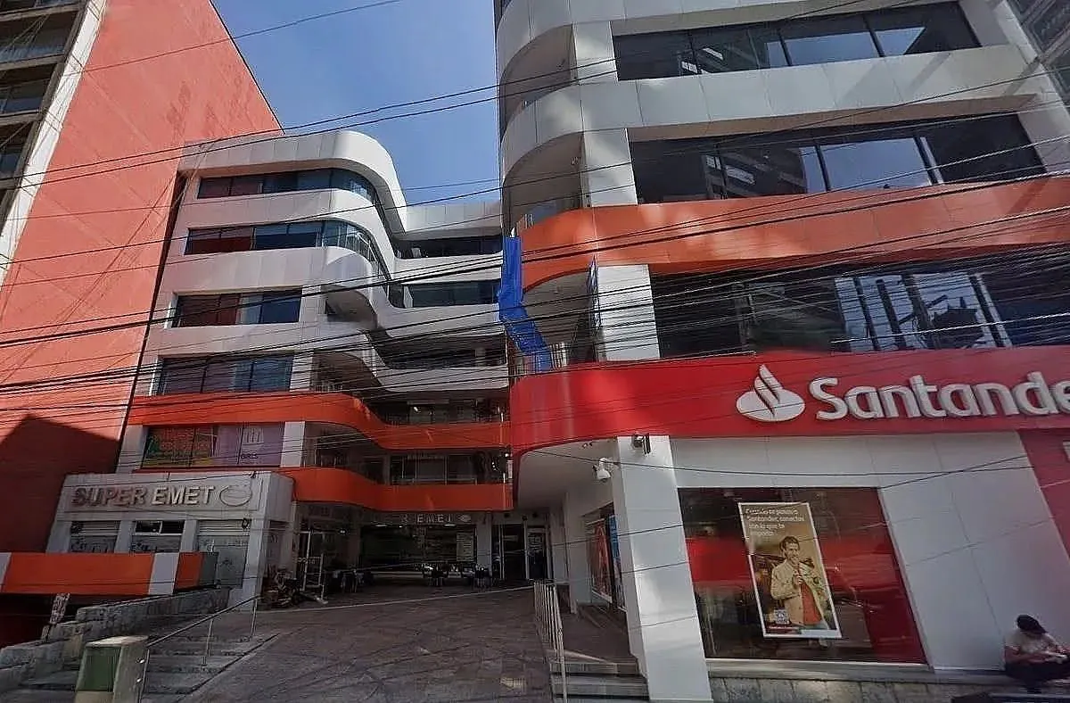 Local Comercial Spot2