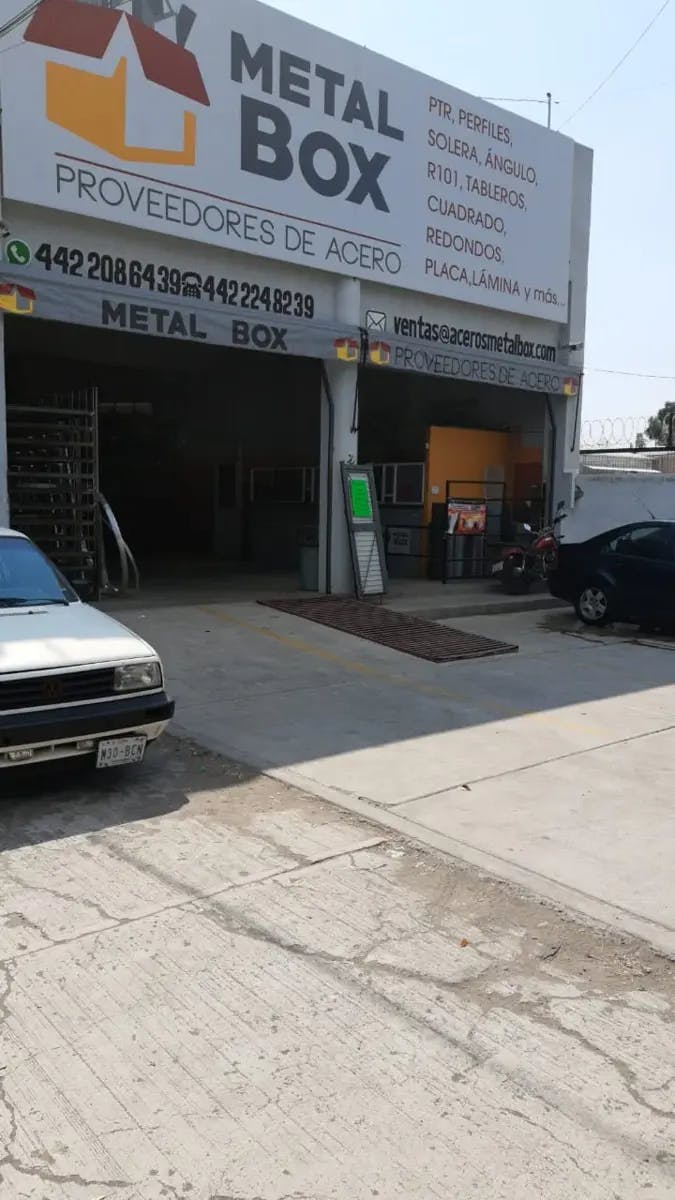 Local Comercial Spot2