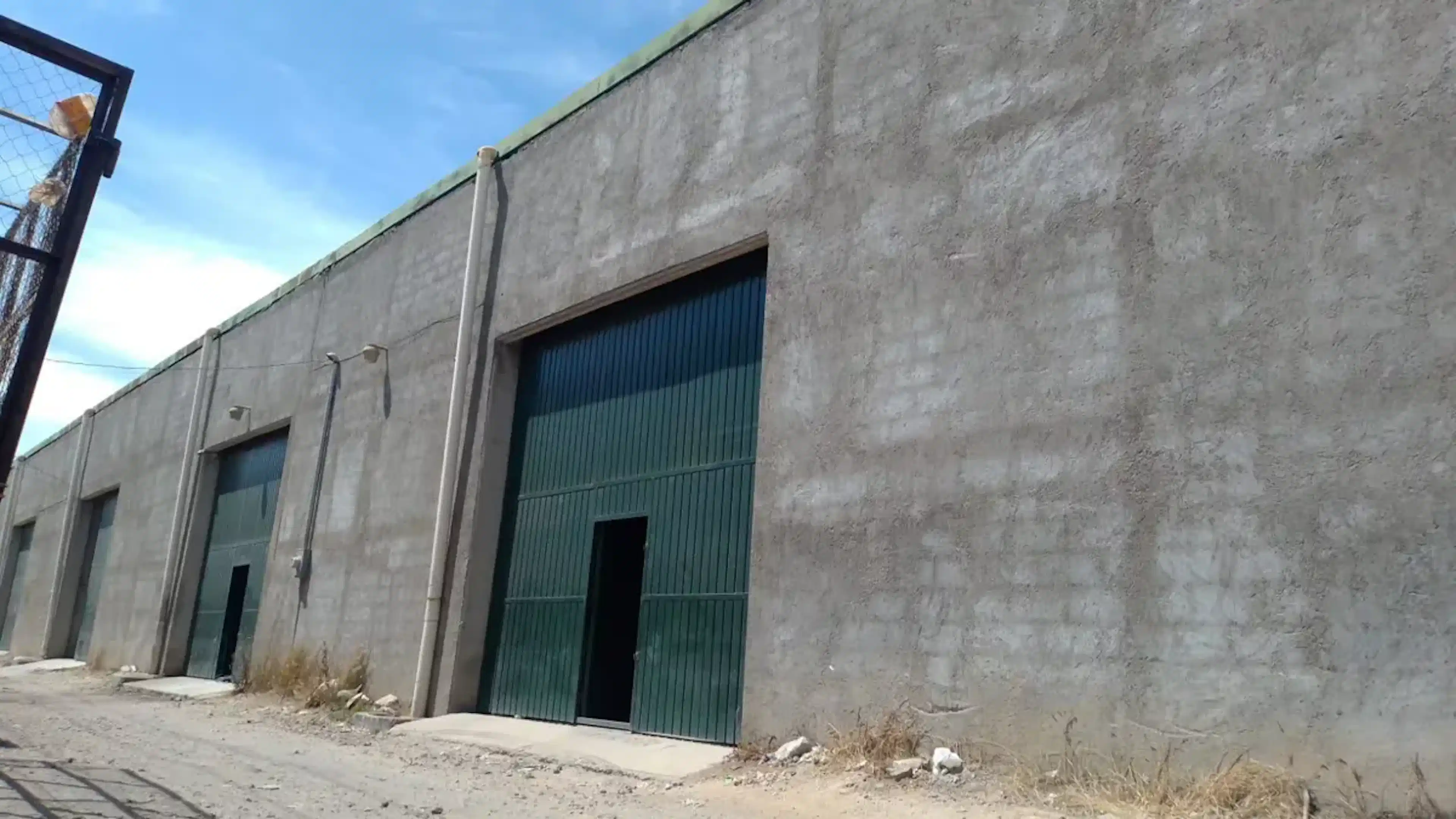 Bodega En Renta Cerca De Vw Y Periferico Ecologico *