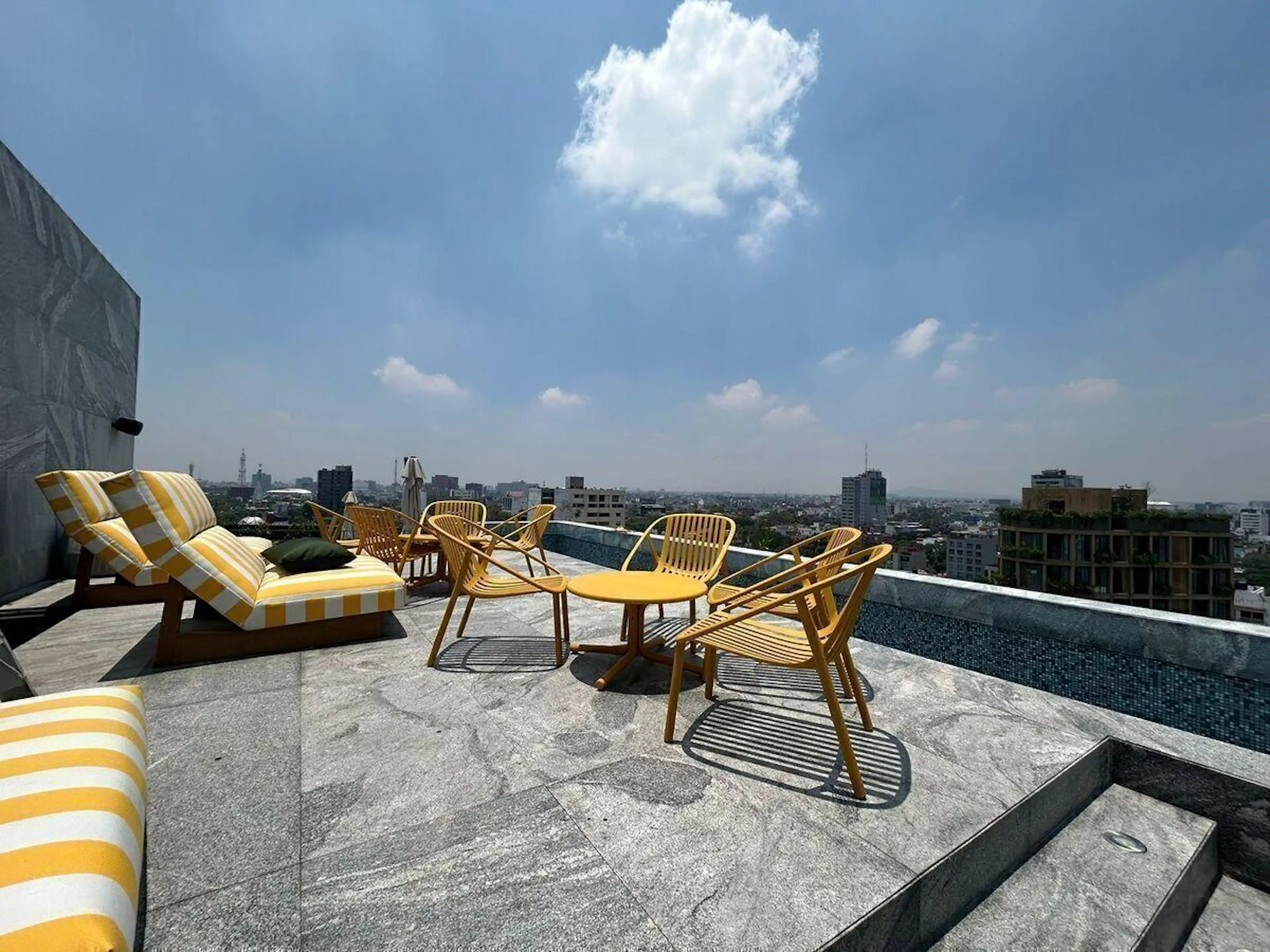 Local Comercial En Venta, Icon Roma, Insurgentes, Roma Norte, Cuauhtémoc, Cdmx S/N