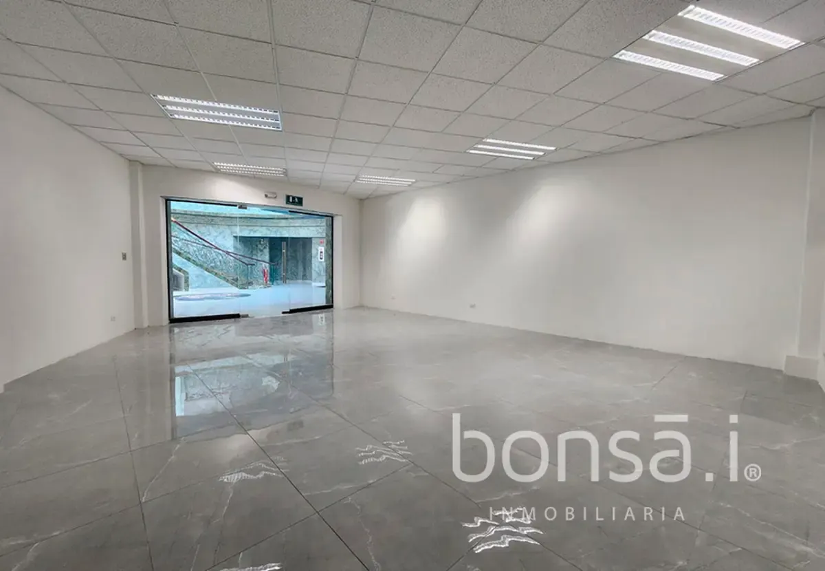 Local Comercial Spot2
